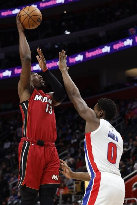 bam adebayo yahoo|Adebayo hits buzzer.